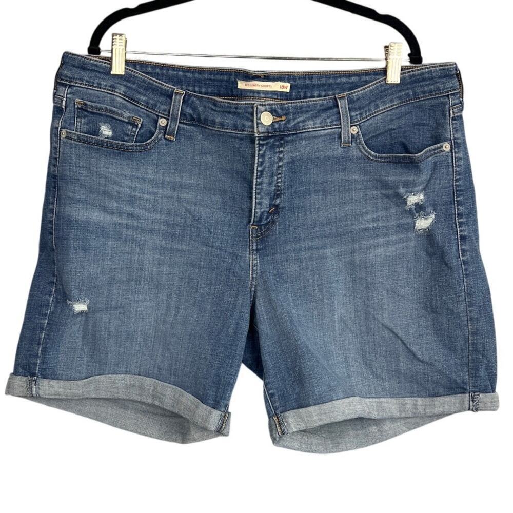 Levi's Mid Length Shorts Size 18W